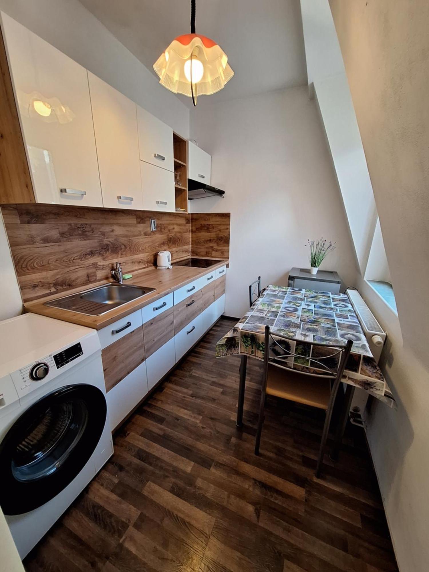 Residence Moravia Apartments Karlovy Vary Ngoại thất bức ảnh