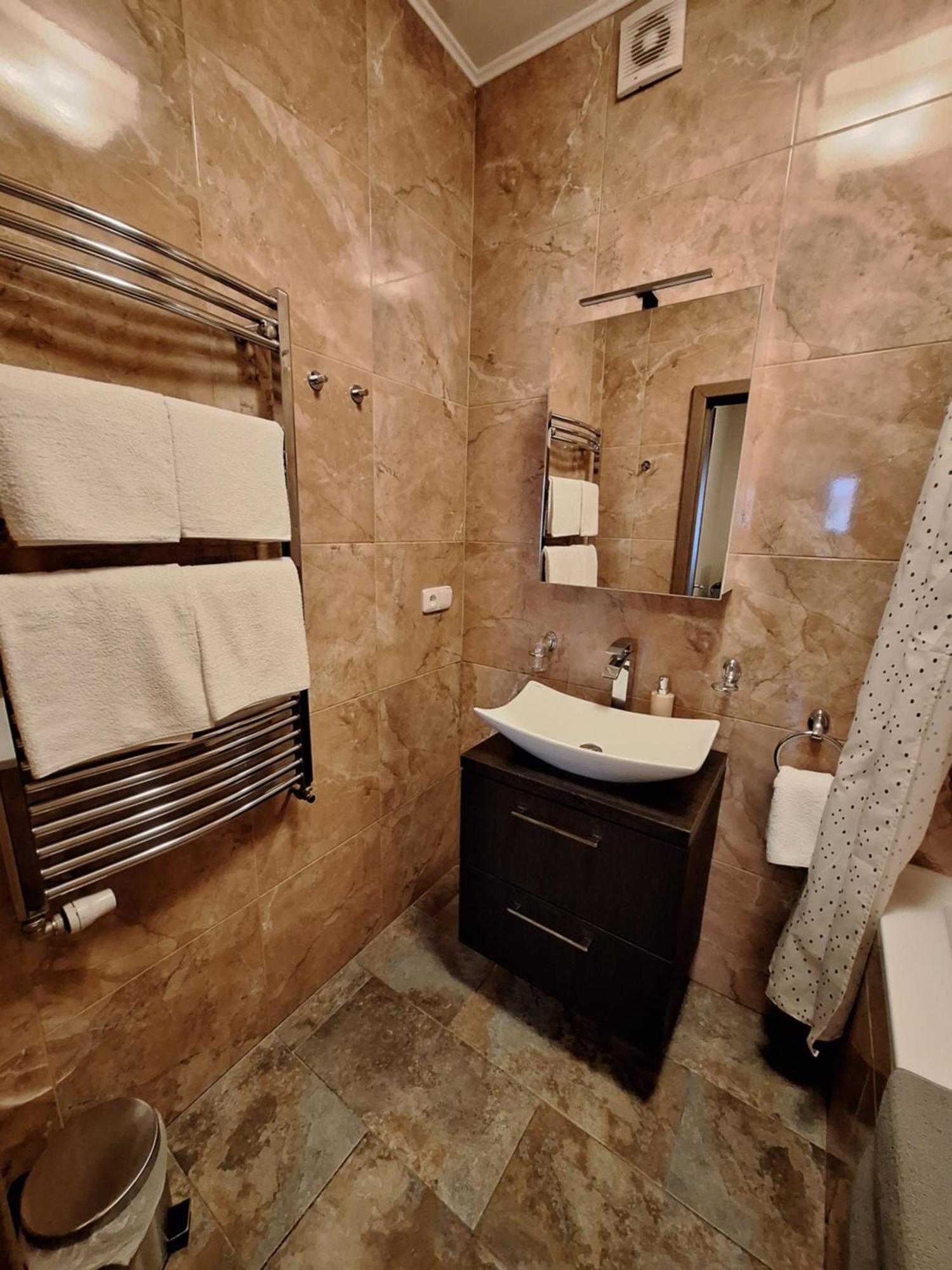 Residence Moravia Apartments Karlovy Vary Ngoại thất bức ảnh